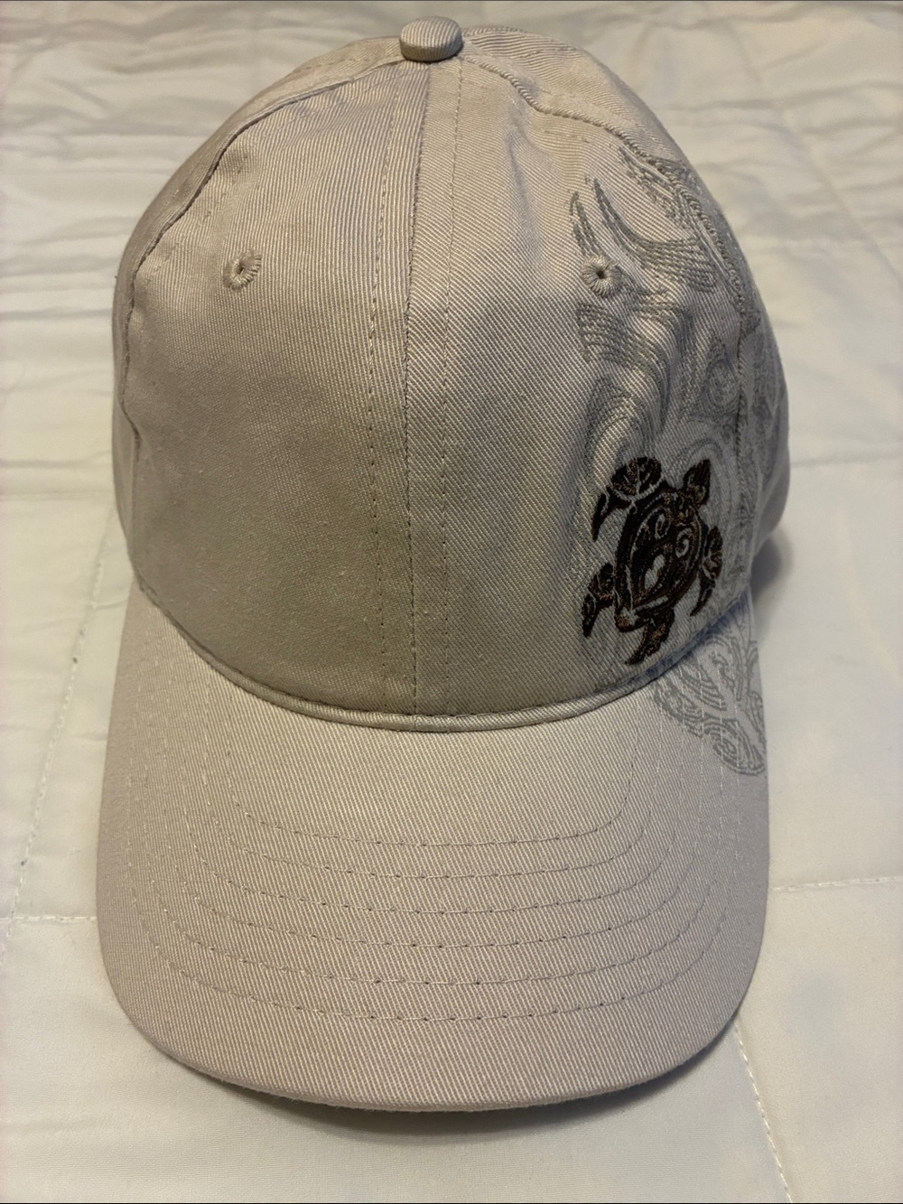 Neutral Beige Embroidered Turtle Baseball Cap